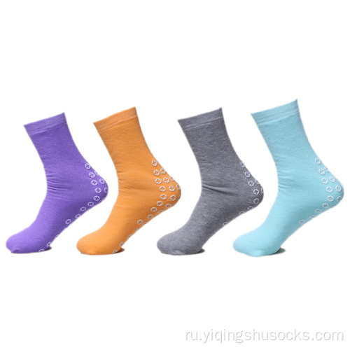 Зрелые качественные носки для носков скольжения